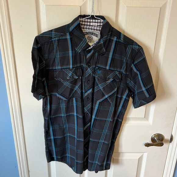 Dark gray shirt with blue pattern - Picture 1 of 1